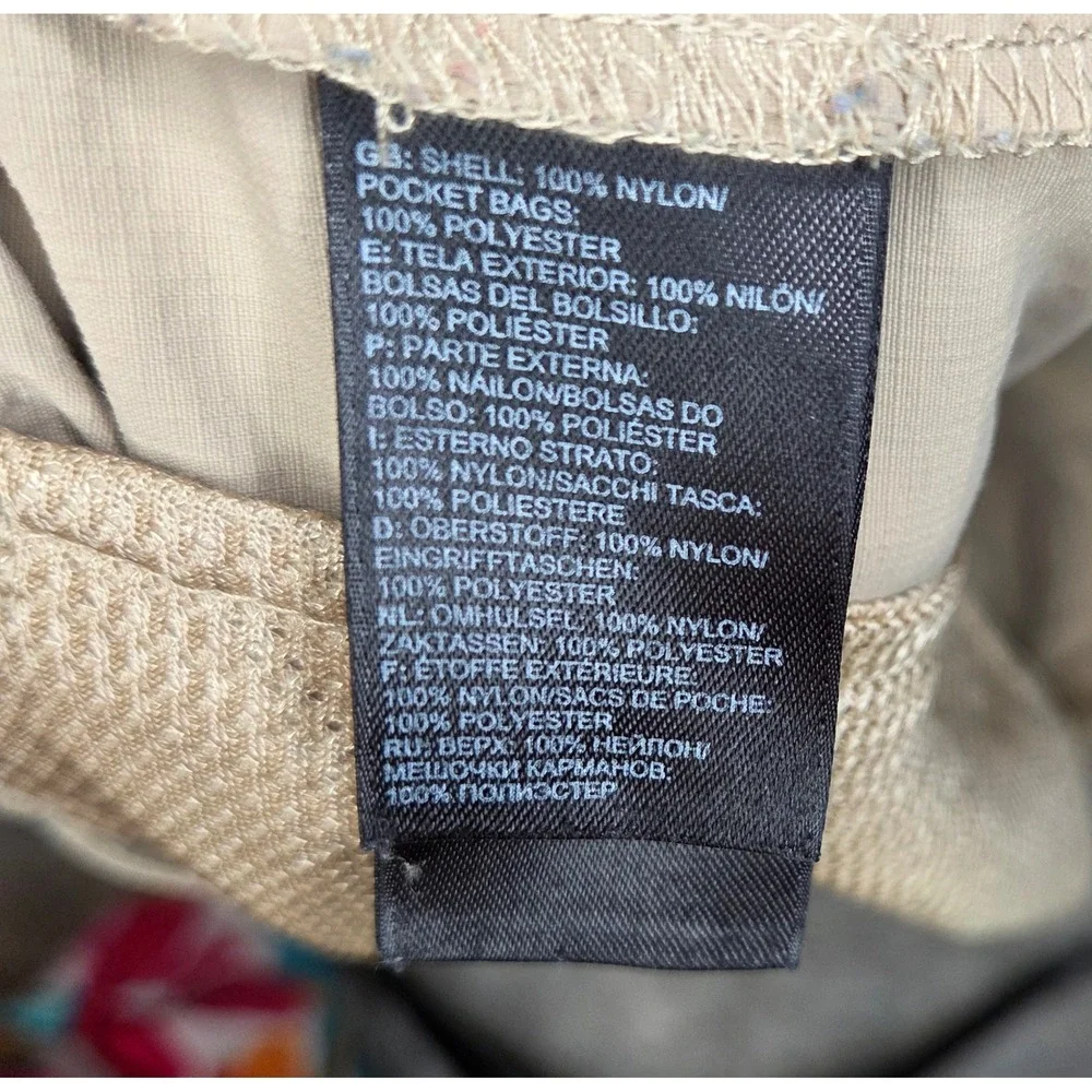 The North Face Mens Paramount Cargo Shorts Tan Khaki Nylon Size 32